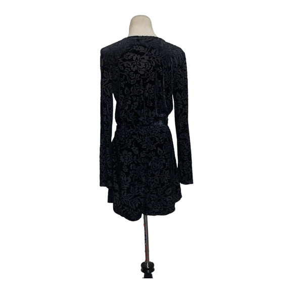 SAYLOR Anthropologie Black Velvet Burnout Romper size Small - Picture 4 of 11